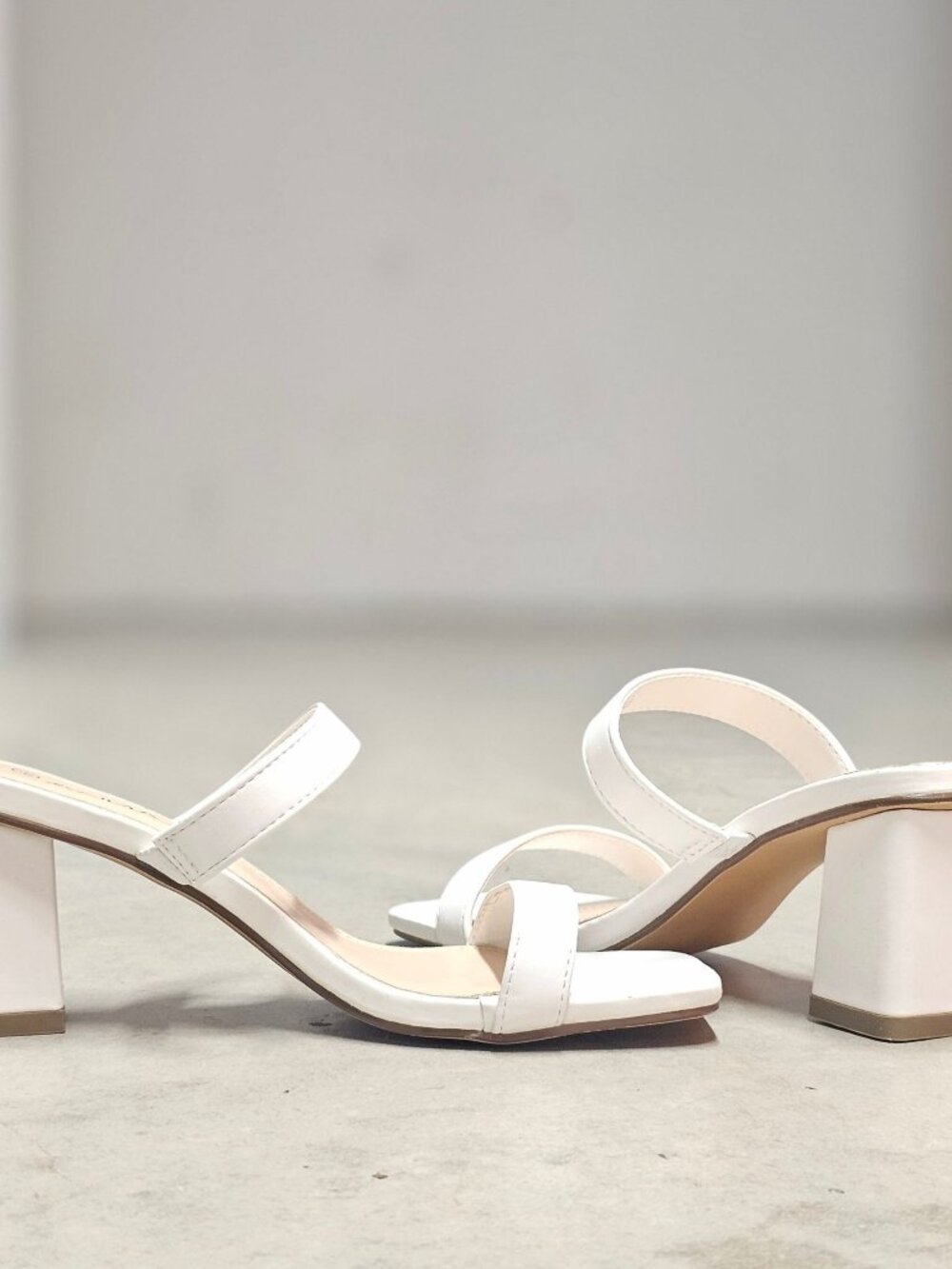 White Faux Leather Block Heel Sandals With Double Straps & Square Toe For Women - Picture 14 of 15